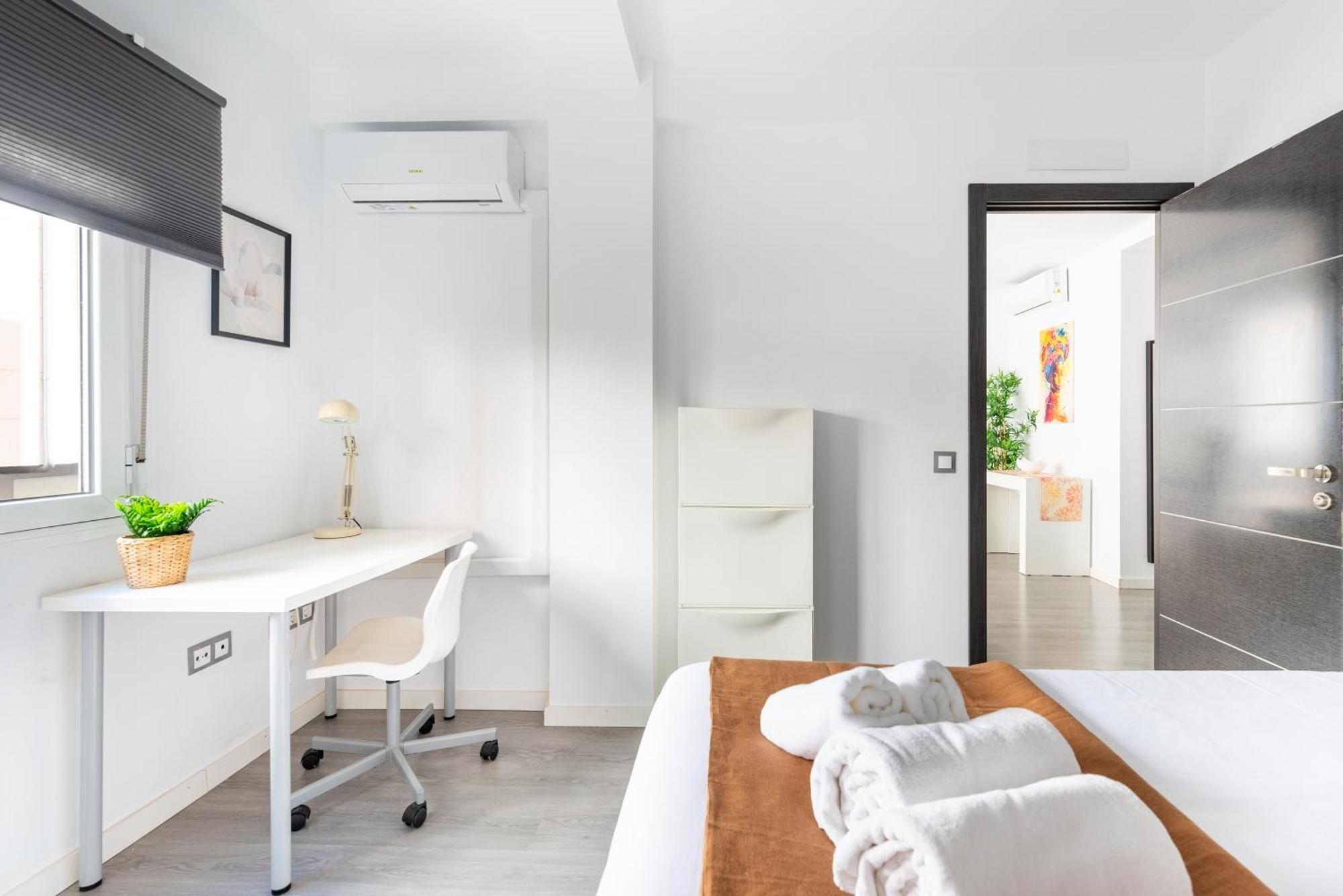 Wintowinrentals Bien Situado, Completo Y Acogedor Málaga Exteriör bild